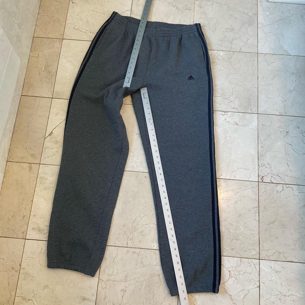 Adidas Sweat Pants NWT, grey with black leg stripes, fleece, Men’s Sz XL - Picture 12 of 12